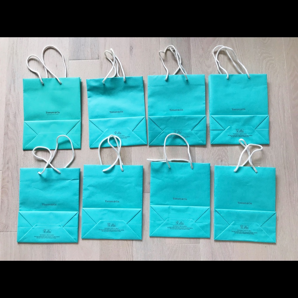 8xTiffany&Co. shopping bag 10”x8”